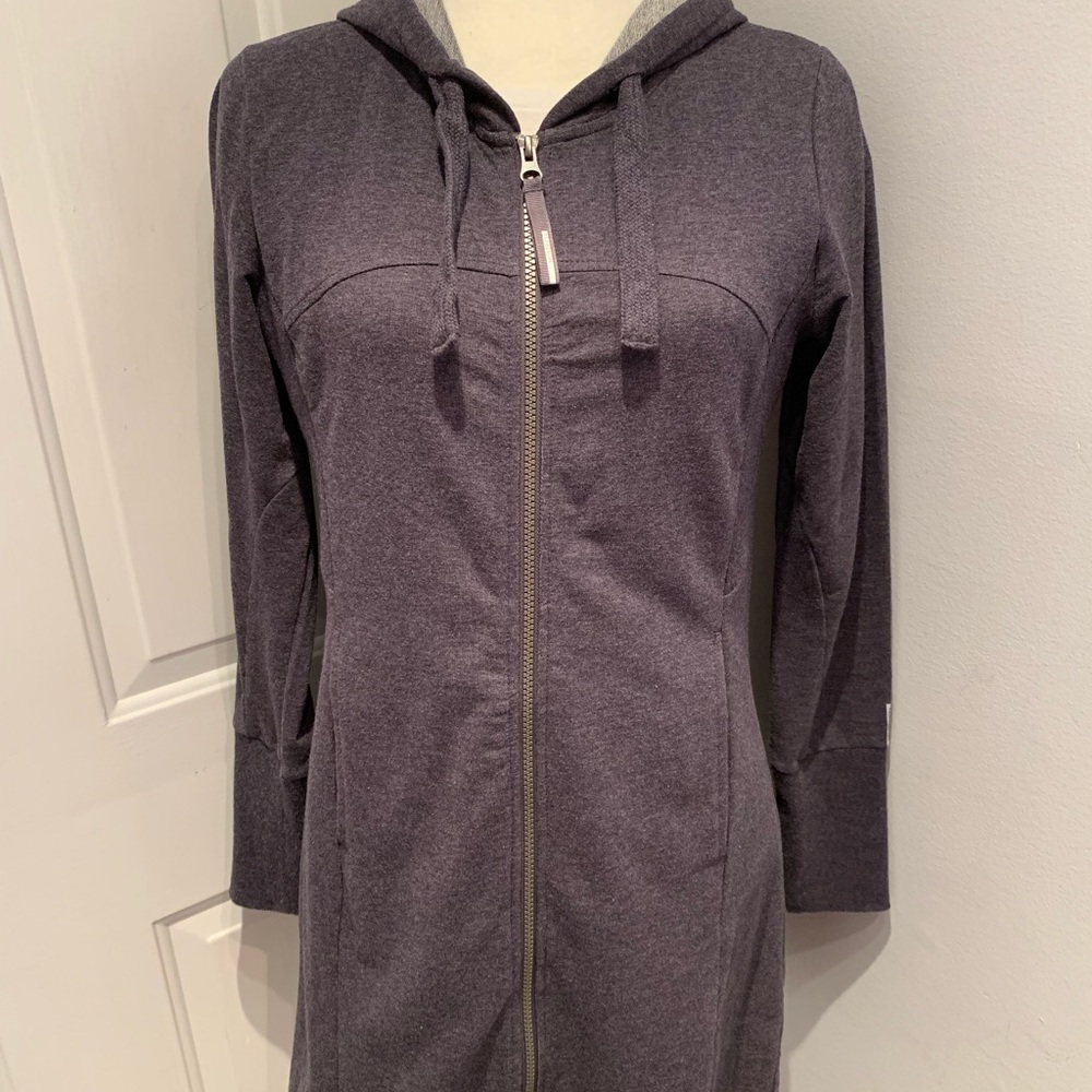 Long zip up hooded jacket